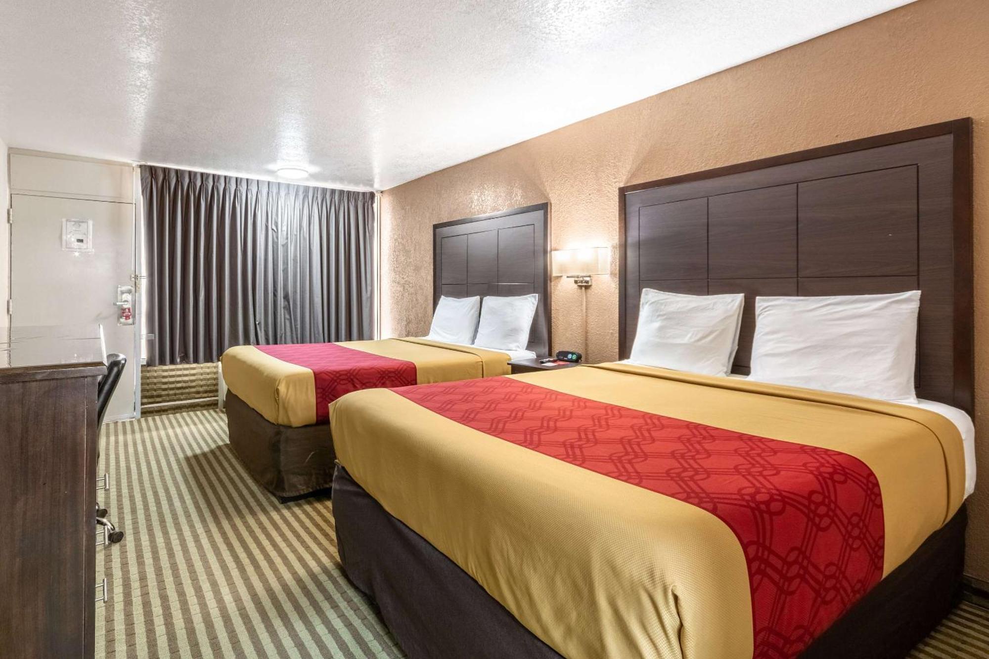 Econo Lodge Winfield Экстерьер фото