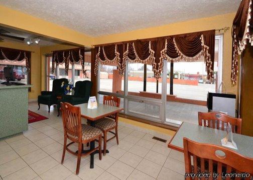 Econo Lodge Winfield Ресторан фото
